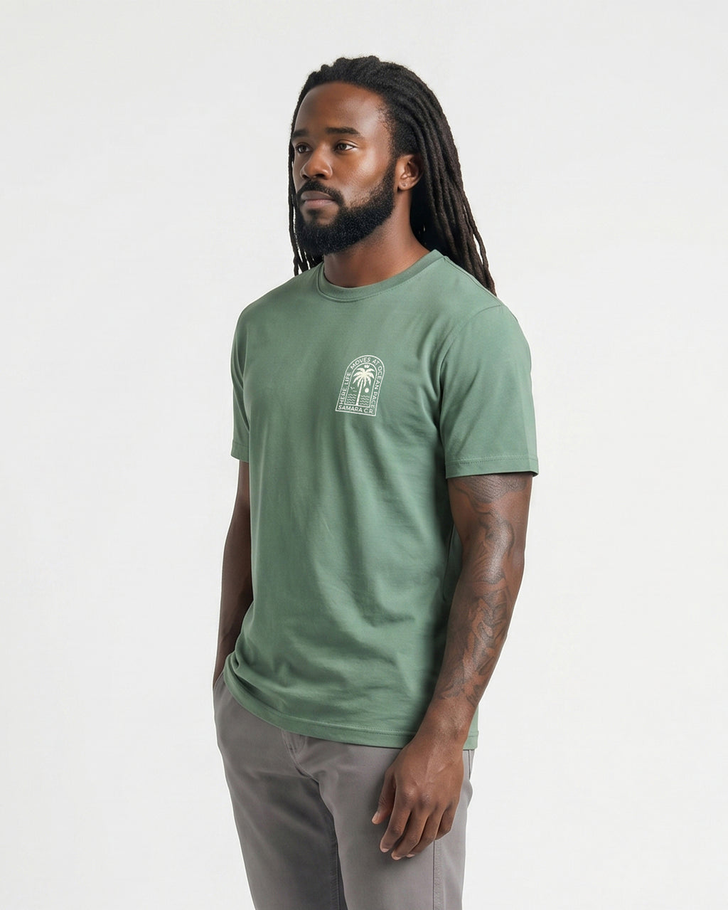 Samara Here - Camiseta